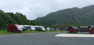 Fjordcamping u Krakbergetu na ostrově Langoya